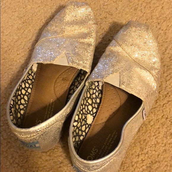 Glitter Toms - Picture 1 of 4